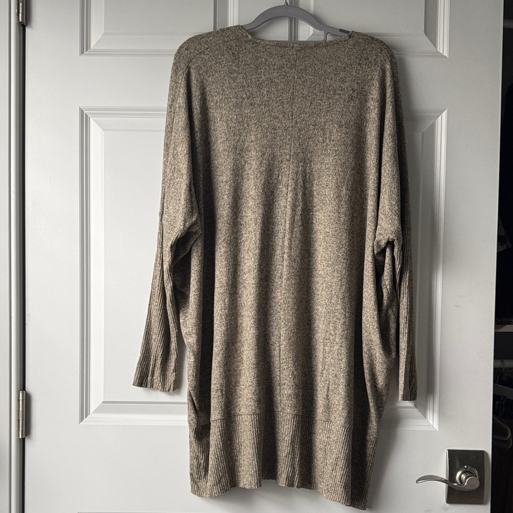 Freeloader sweater - Picture 2 of 2